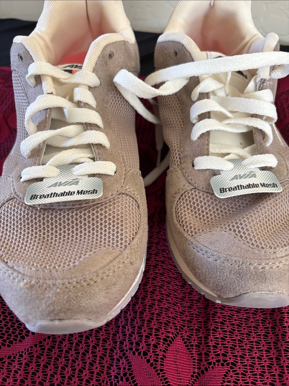 Women’s Avia Beige Mesh and Suede Lace-Up Sneakers DG2209